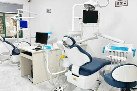 dental chair with oral camera